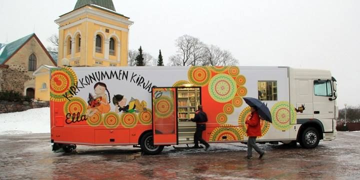 biblioteka na tockovima