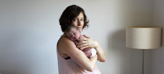 Što više grlite svoju bebu, to će njen mozak imati više koristi, kaže studija