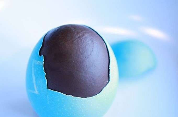 Uskršnje iznenađenje – napunite jaja čokoladom!