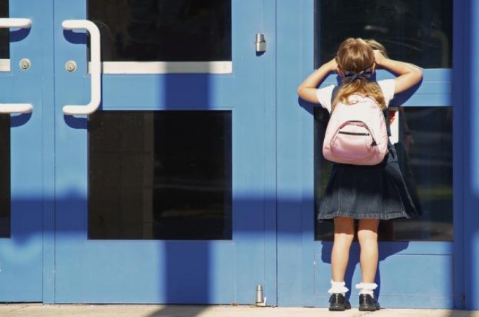 Zašto deca NE treba da kreću ranije u školu