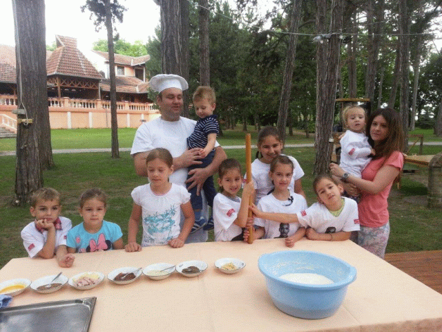 vila majur kuvajmo s decom (13)