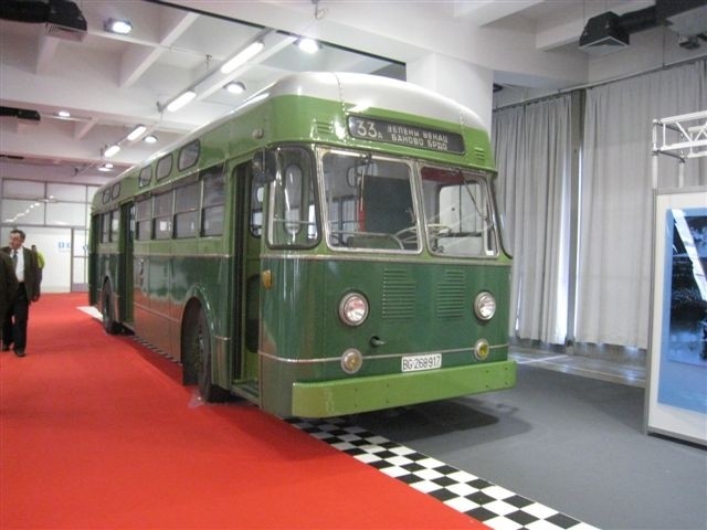 izlozba autobusa