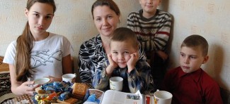 Pravoslavno majčinstvo i više dece: kako ostati psihički čitava