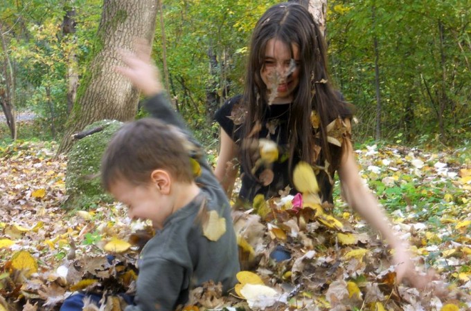 Jesen van kuće: 8 razloga da mališane izvedete u prirodu