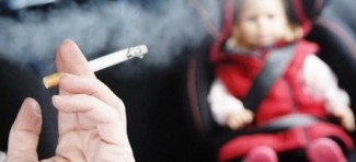 Novi zakon u Velikoj Britaniji: Bez pušenja kada su deca u kolima