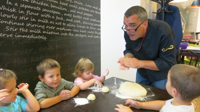 strudla sa marmeladom