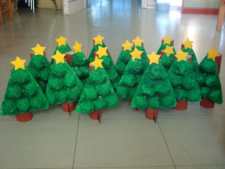 novogodisnje jelke karton