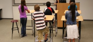 Učenici bolje pamte stojeći nego sedeći
