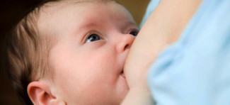 Zašto sve manje porodilja hrane bebe svojim mlekom