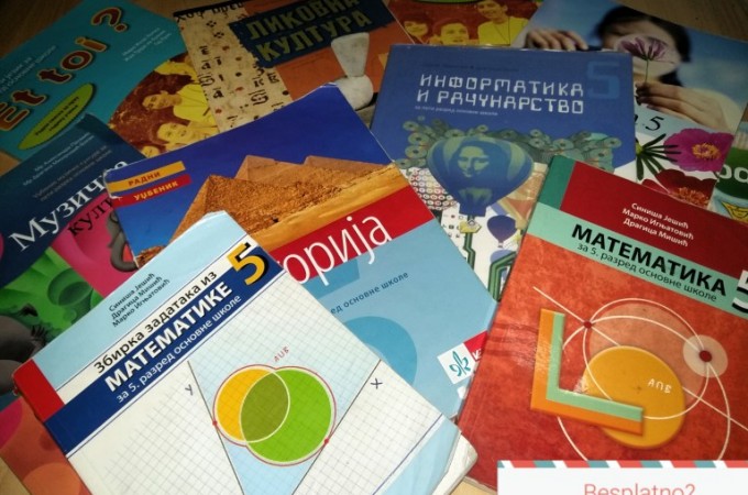 Novi Zakon o udžbenicima: Knjige jeftinije od naredne školske godine