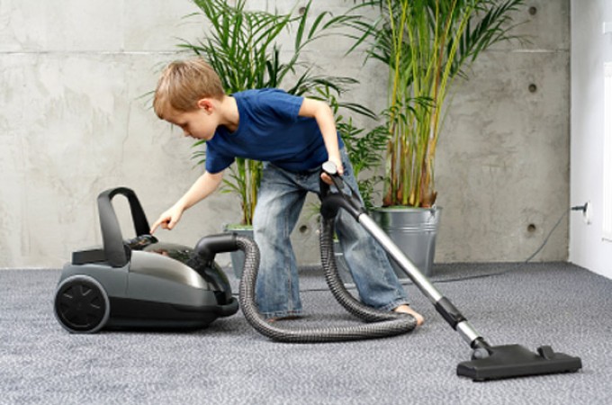 Vaspitna lekcija moderne majke: Kako da naterate dete da očisti svoju sobu