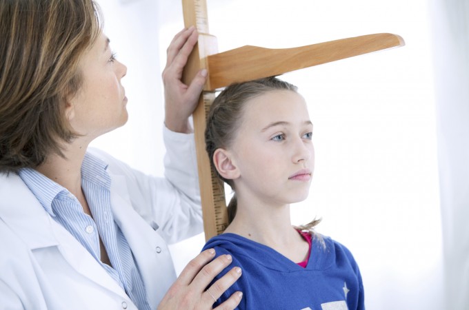 Nizak rast: Deca kasno stižu do endokrinologa