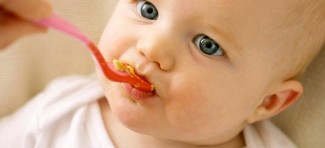 Nove preporuke: Deci treba davati kikiriki od četvrtog meseca života