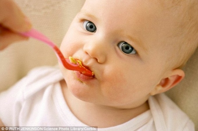 Nove preporuke: Deci treba davati kikiriki od četvrtog meseca života