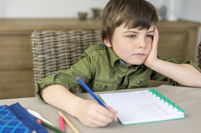 Na privatne časove i pre polaska u prvi razred: Ambicije roditelja veći problem od preobimnog gradiva