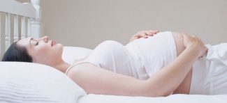 Spavanje na leđima opasno u poslednjem tromesečju trudnoće