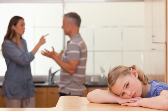 Težak razvod roditelja trajno narušava zdravlje deteta