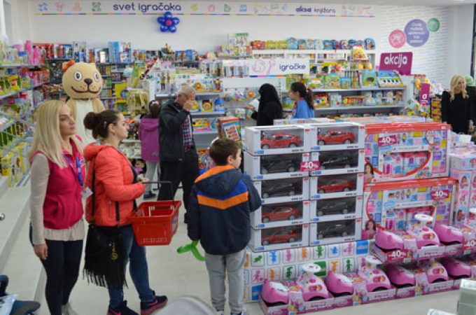 Aksa Kids Mega Store otvorila radnju u Novom Pazaru