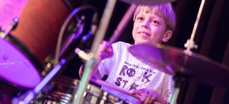 Bogdan Arežina: Osmogodišnji bubnjar ima svoj bend i nastupa na koncertima