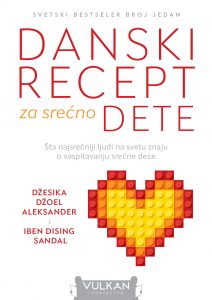 Dzesika-Dzoel-Aleksander-i-Iben-Dising-Sandal---Danski-recept-za-srecno-dete_PRESS