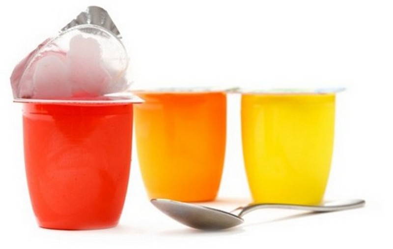 vocni jogurt put secera