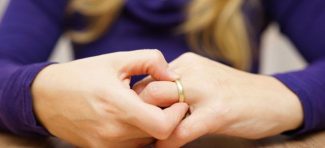 Žene se u Srbiji najčešće razvode sa 40: Sve što treba da znate o postupku razvoda braka