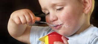 Roditelji loše procenjuju količinu šećera u hrani koju daju deci