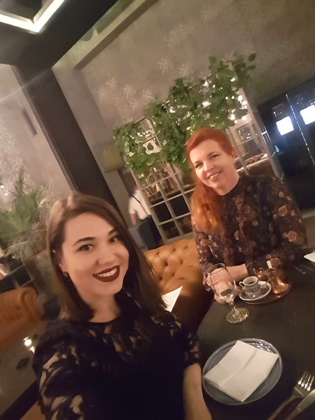 Ivana i Branislava, Restoran Lavash Beograd