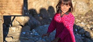 Nemaju struju, grejanje, čak ni knjige, a avganistanske devojčice svejedno briljiraju u školi