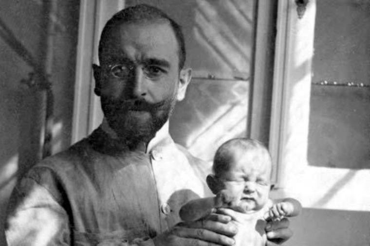ernest moro pedijatar