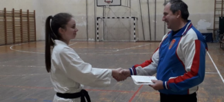 Mladu karate šampionku iz Krepoljina iznenadili trener i veliki evropski klub