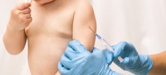 Dr Đerlek o vakcinaciji dece protiv korone: Bićemo vrlo obazrivi