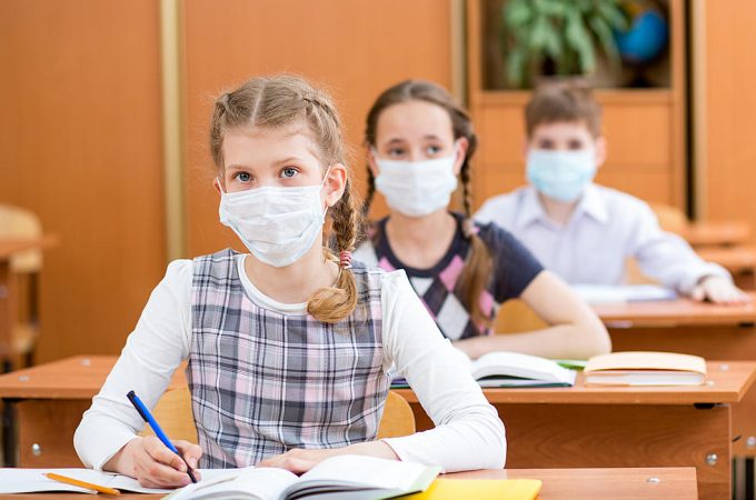 Ukidanje maski za decu i zaposlene u školama u Sloveniji