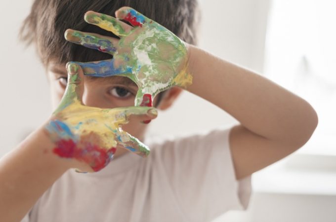 Kako se (ne) razvija kreativno razmišljanje kod deteta