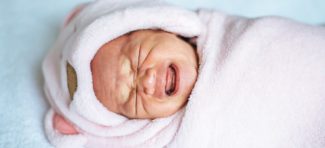 Kolike kod beba: šta sve treba da znate?
