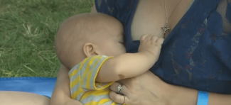 Vakcinisane majke prenose antitetela na kovid-19 svojim bebama
