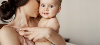Što više grlite svoju bebu, to će njen mozak imati više koristi, kaže studija