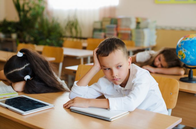 Kognitivni psiholog: Deca ne vole školu jer ljudski mozak nije satkan za razmišljanje